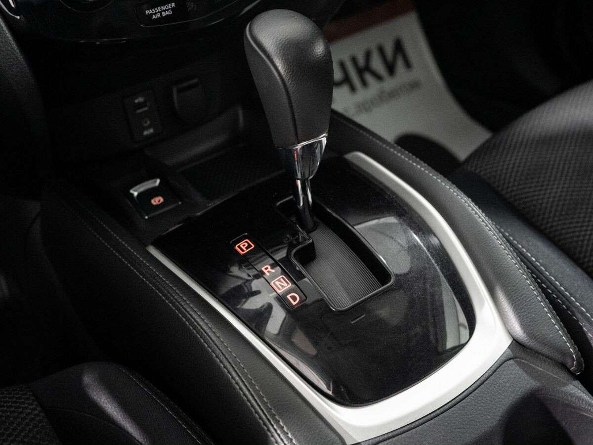Nissan X-Trail 2018 - фото автомобиля