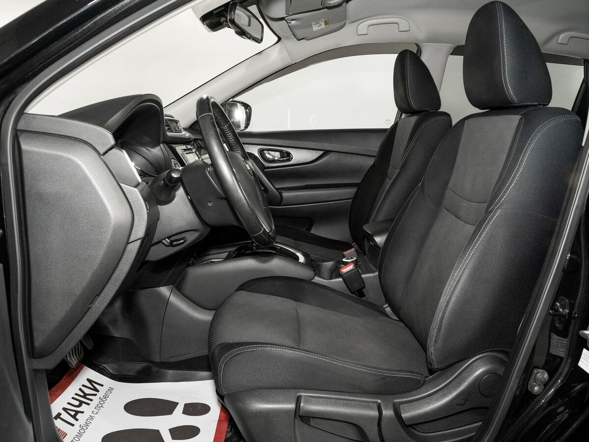 Nissan X-Trail 2018 - фото автомобиля