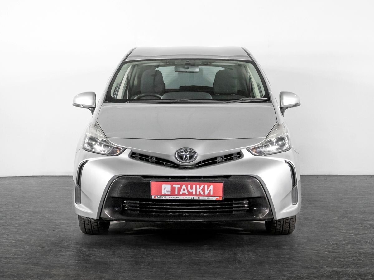 Toyota Prius Alpha 2014 - фото автомобиля