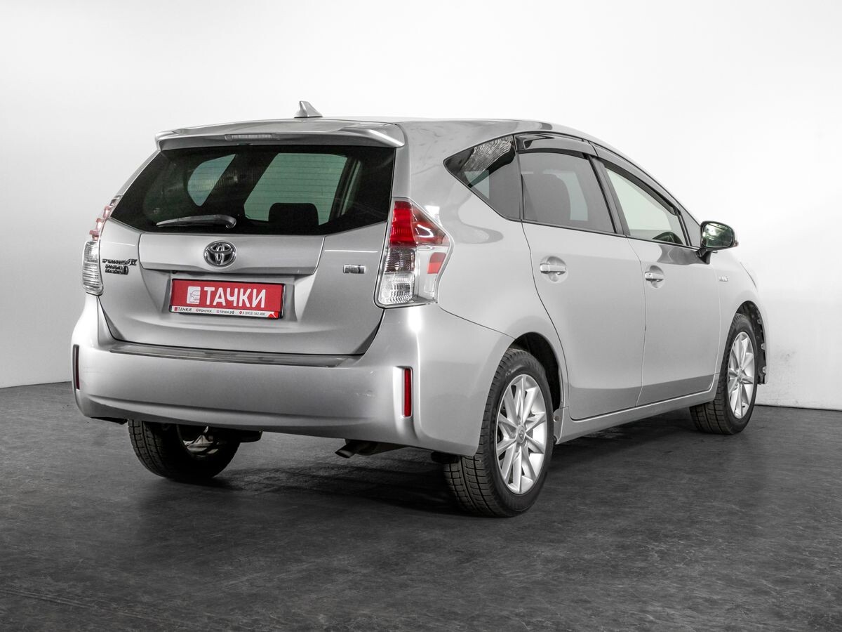 Toyota Prius Alpha 2014 - фото автомобиля