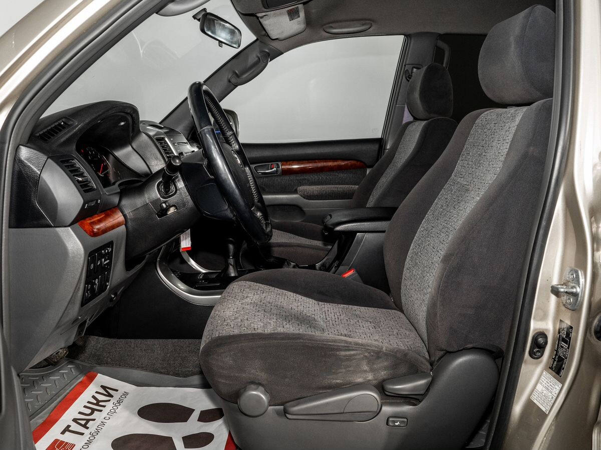 Toyota Land Cruiser Prado 2007 - фото автомобиля