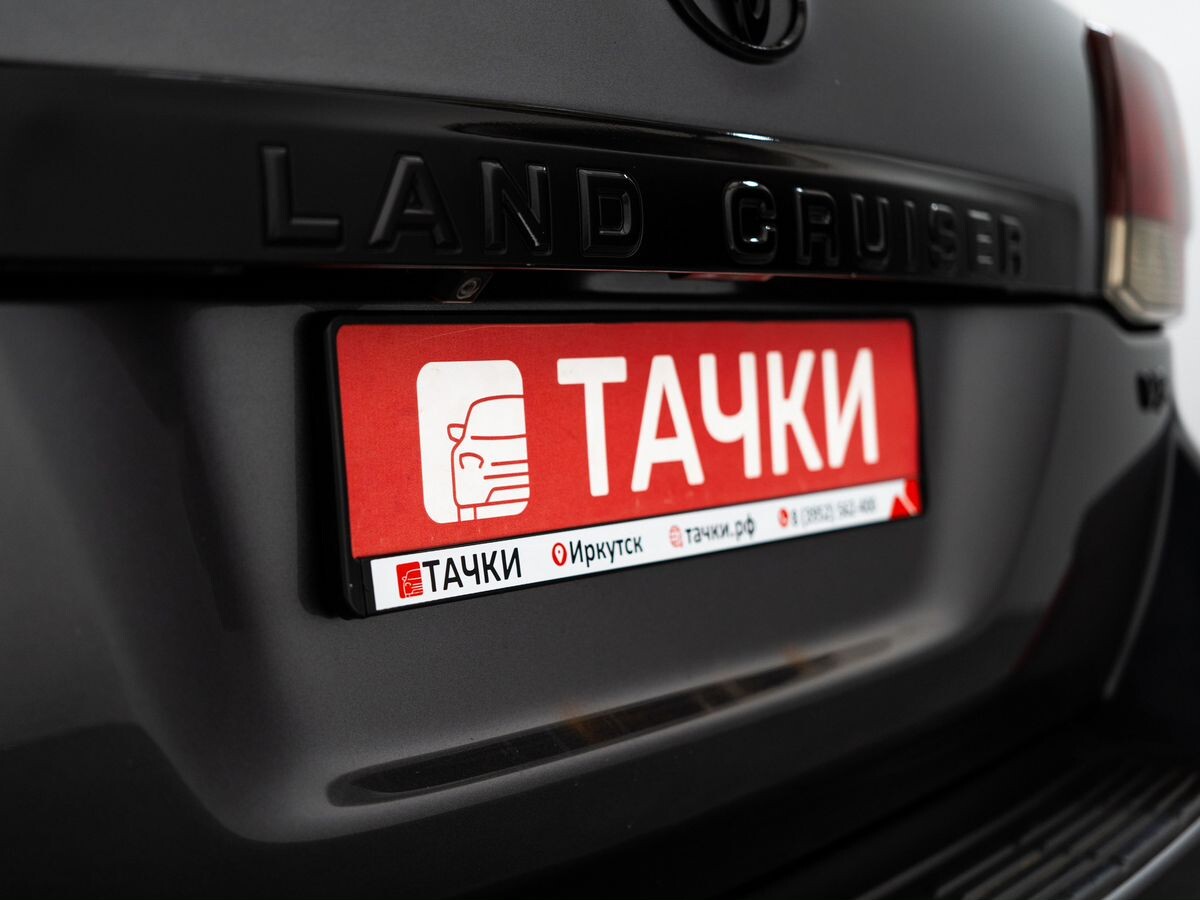Toyota Land Cruiser 2012 - фото автомобиля
