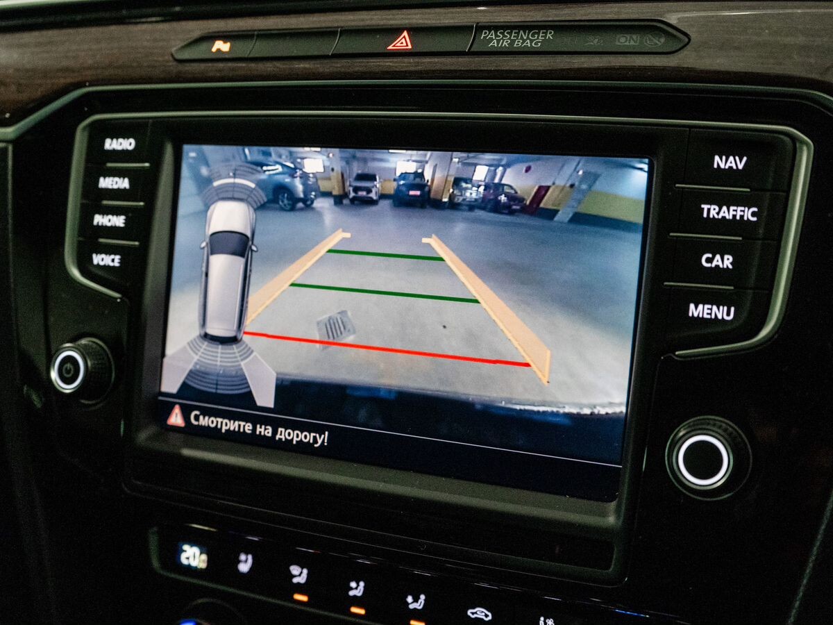 Volkswagen Passat 2015 - фото автомобиля