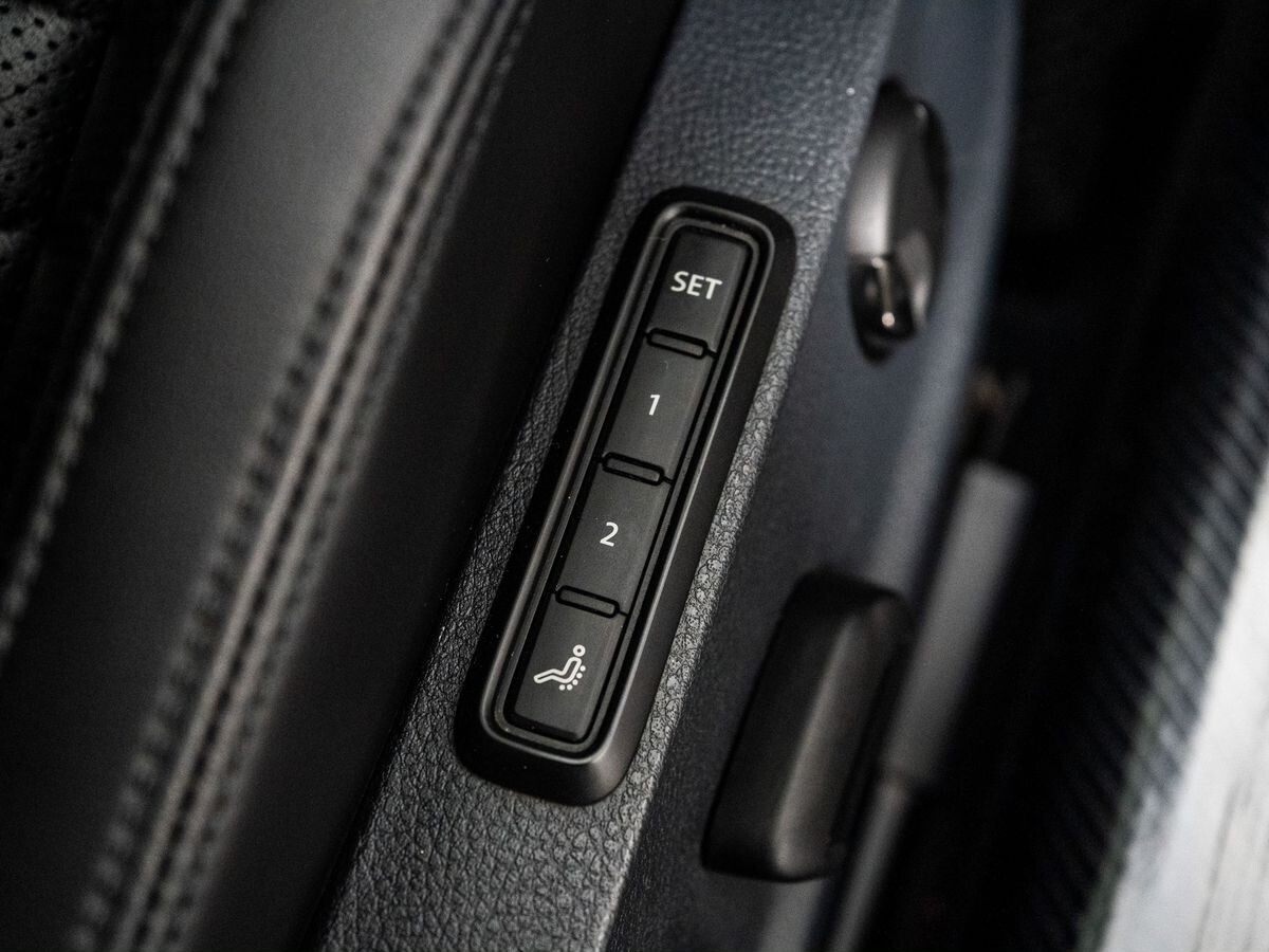 Volkswagen Passat 2015 - фото автомобиля