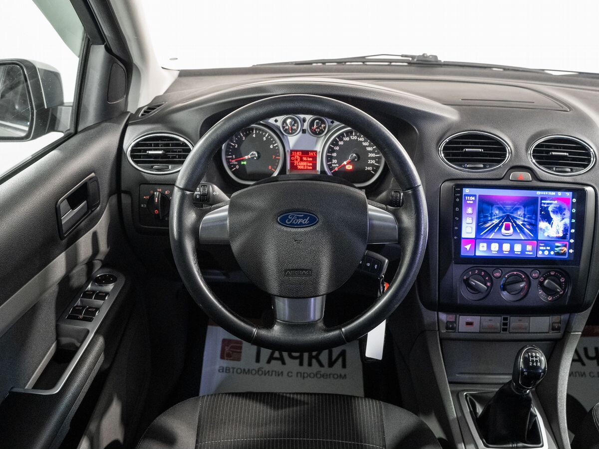 Ford Focus 2010 - фото автомобиля