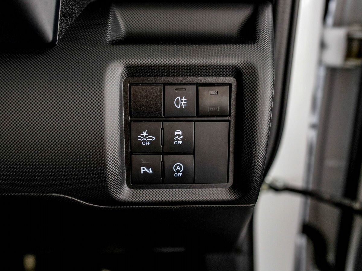 Toyota Raize 2021 - фото автомобиля