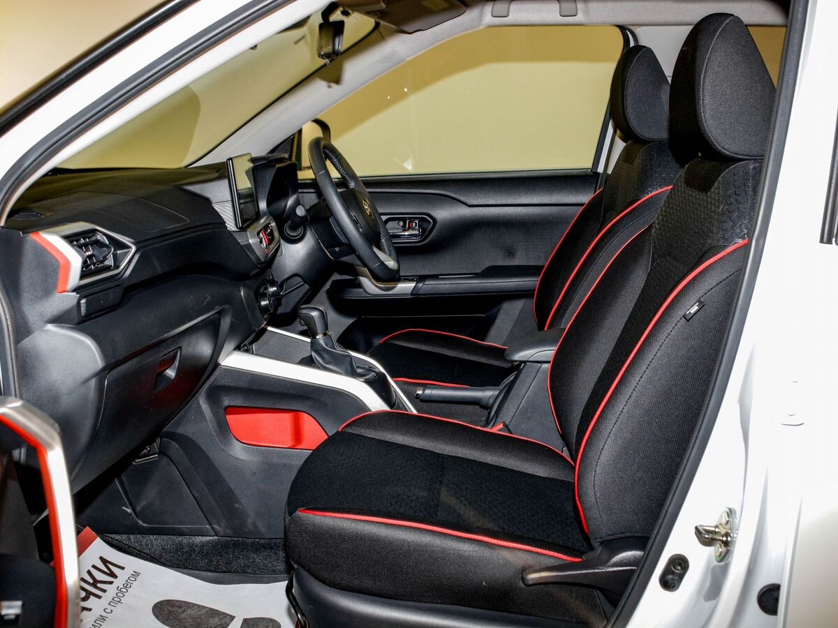 Toyota Raize 2021 - фото автомобиля