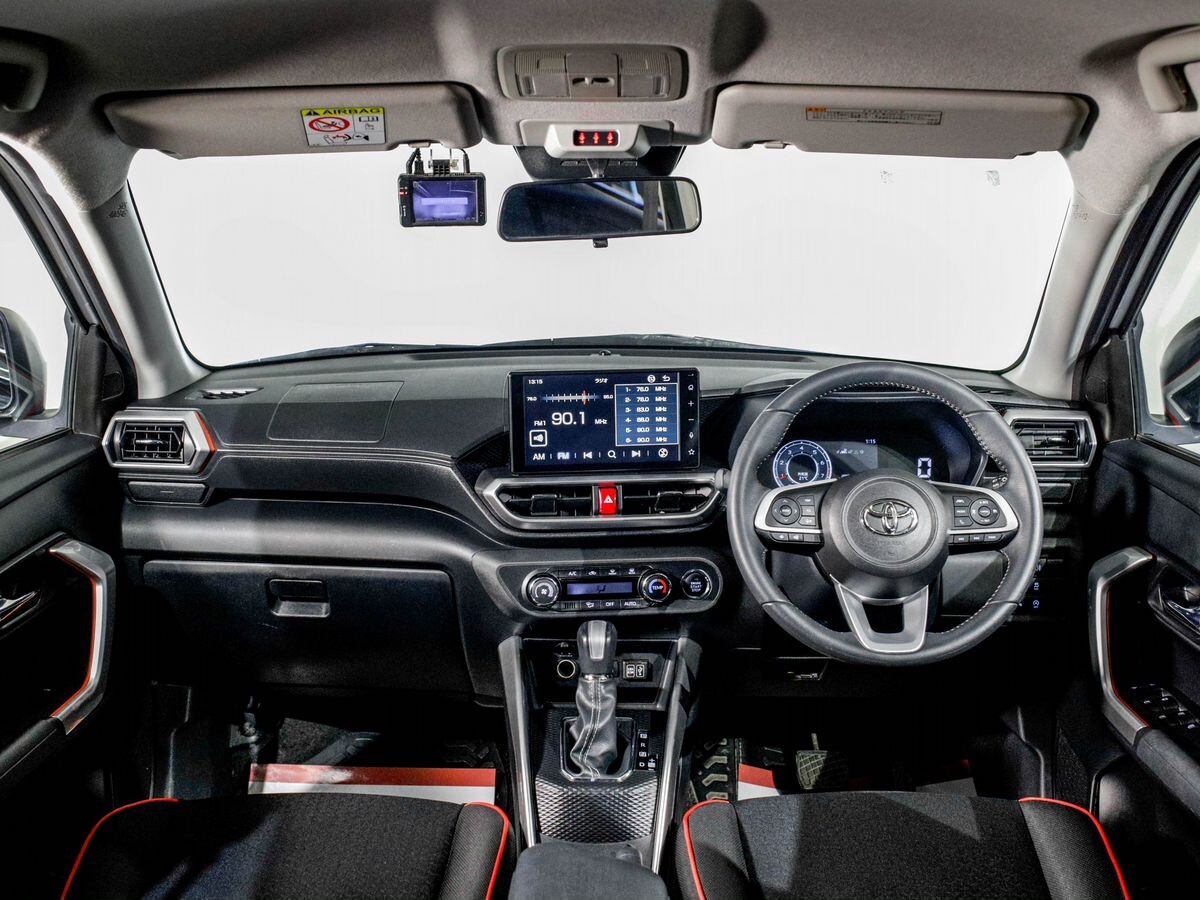 Toyota Raize 2021 - фото автомобиля