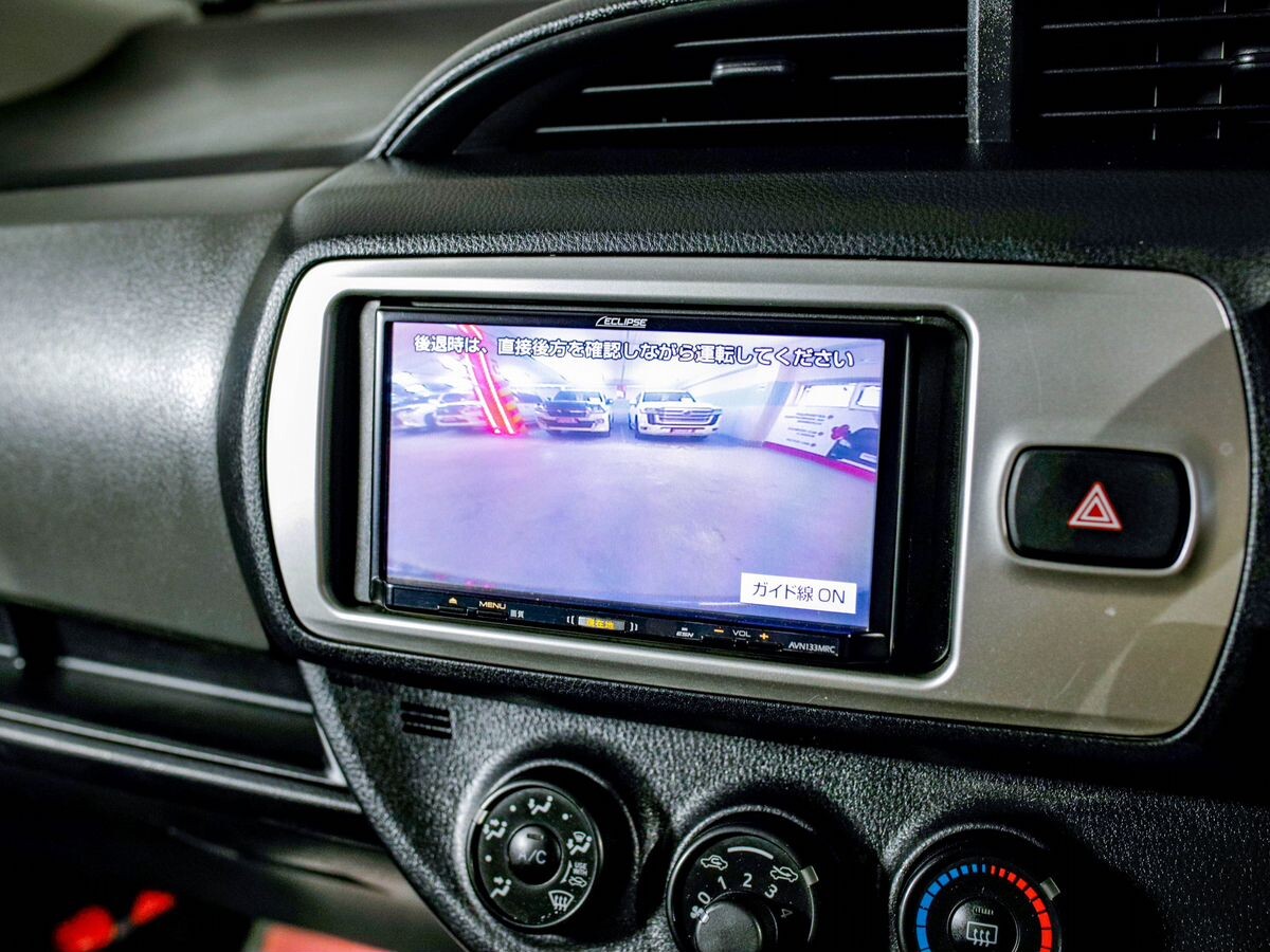 Toyota Vitz 2016 - фото автомобиля