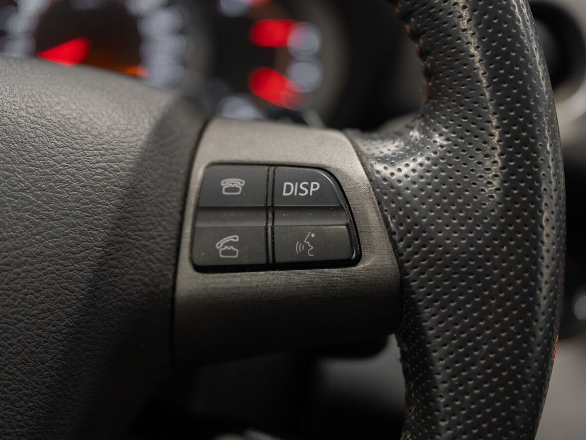 Toyota RAV4 2011 - фото автомобиля