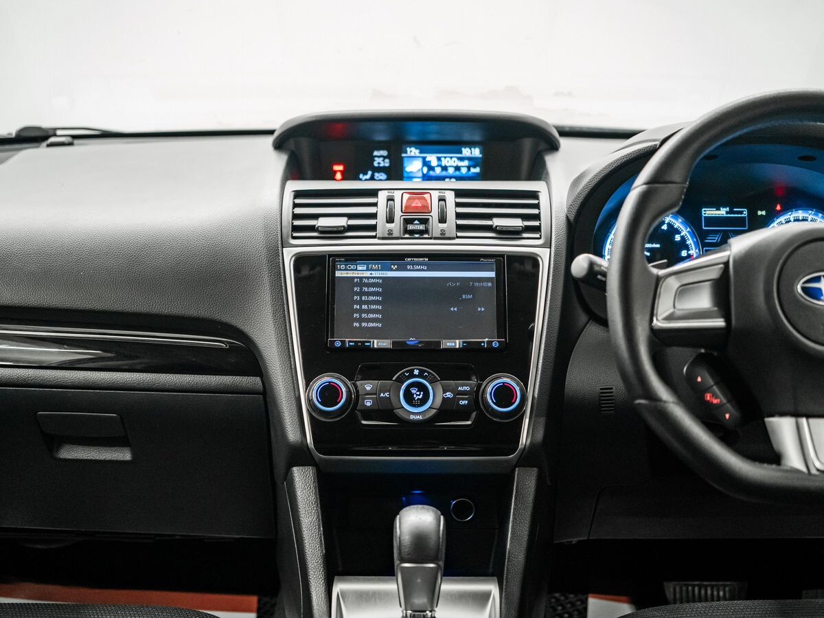 Subaru Levorg 2015 - фото автомобиля