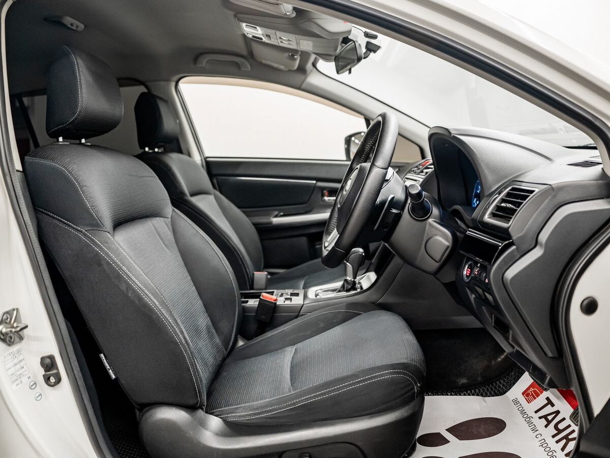 Subaru Levorg 2015 - фото автомобиля