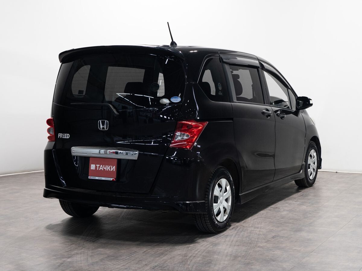 Honda Freed 2008 - фото автомобиля