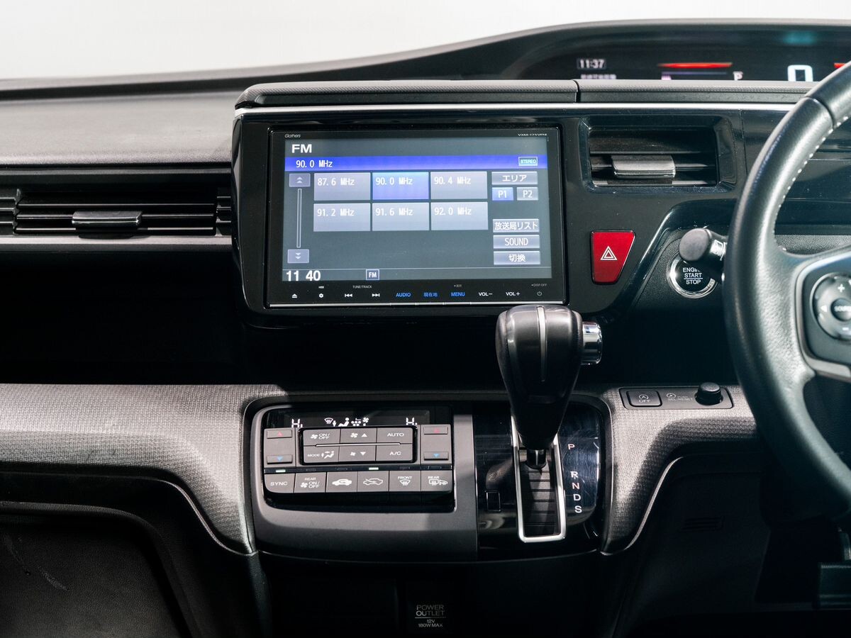 Honda Stepwgn 2017 - фото автомобиля