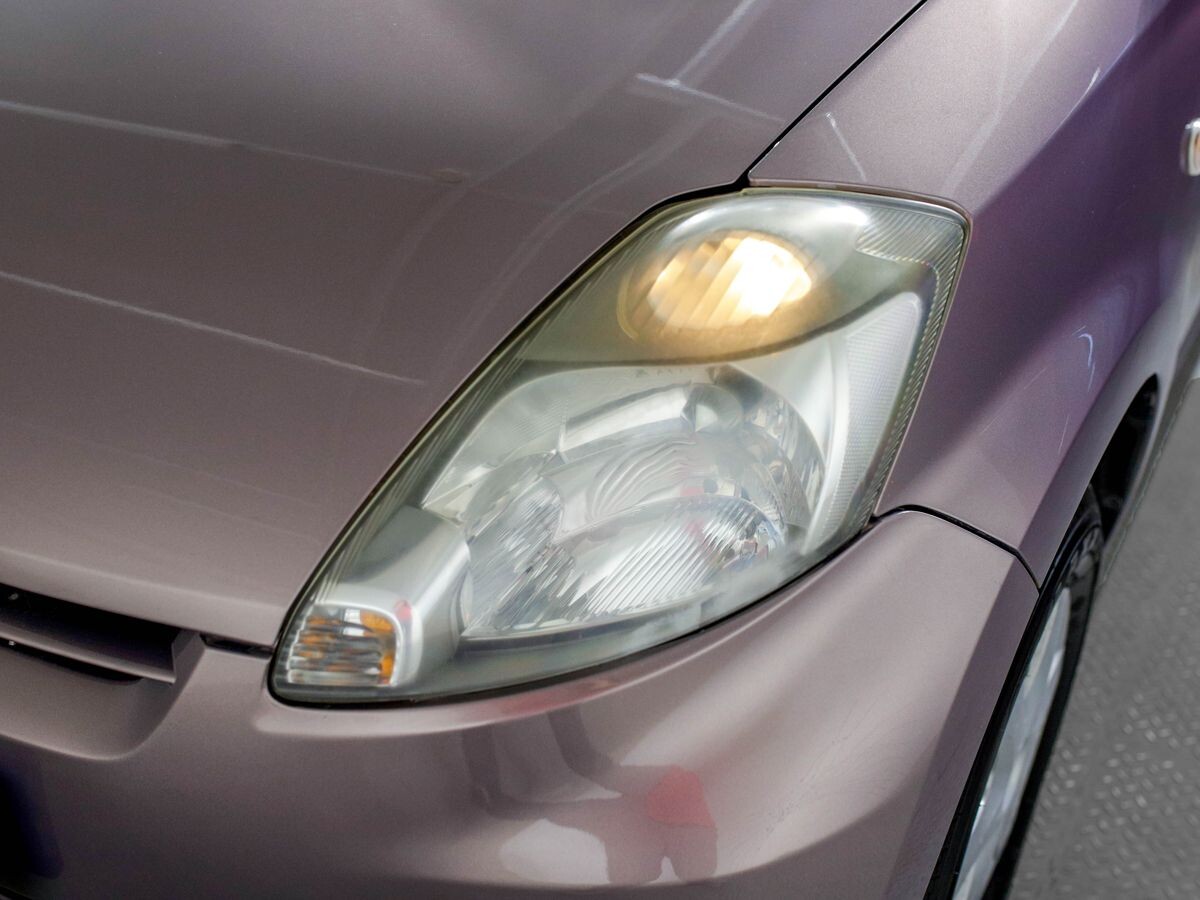 Toyota Passo 2009 - фото автомобиля