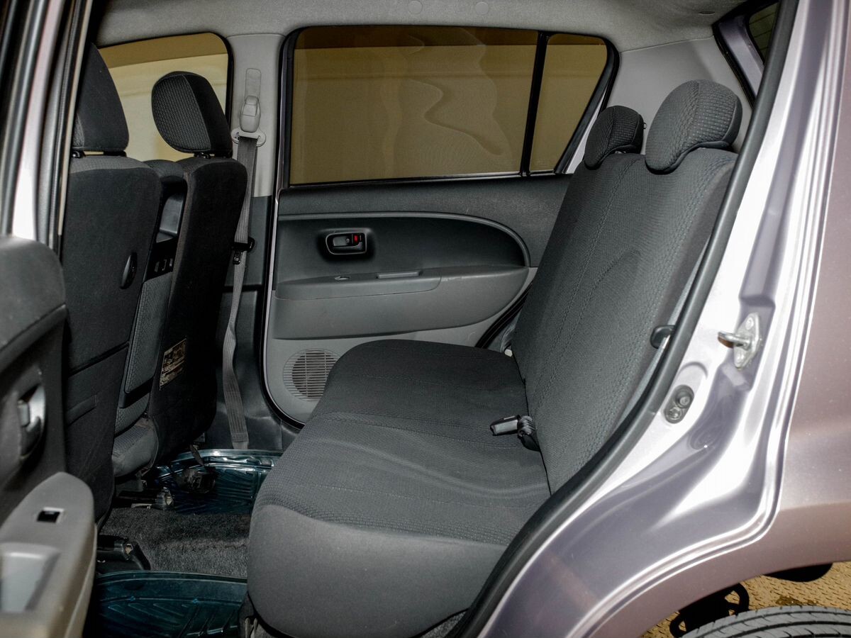Toyota Passo 2009 - фото автомобиля
