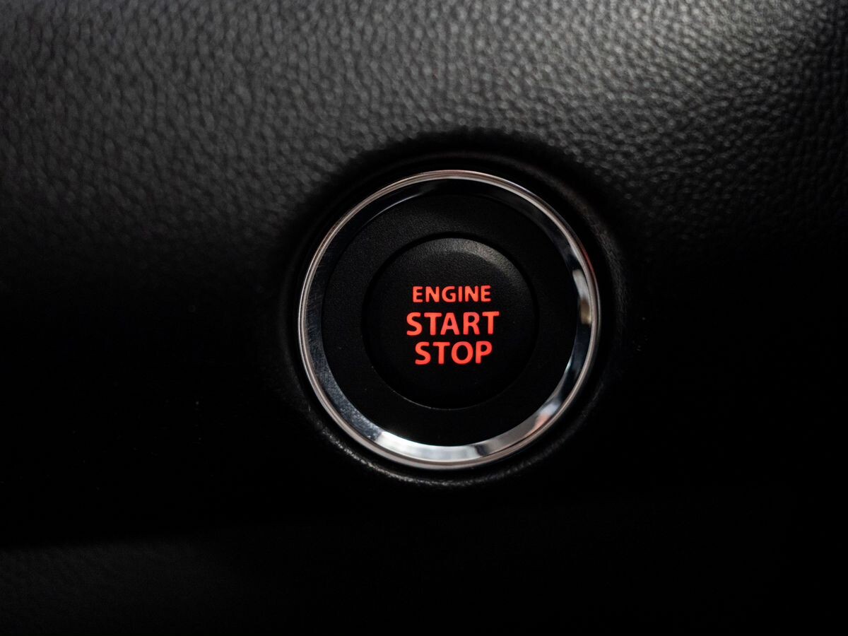 Suzuki Swift 2020 - фото автомобиля
