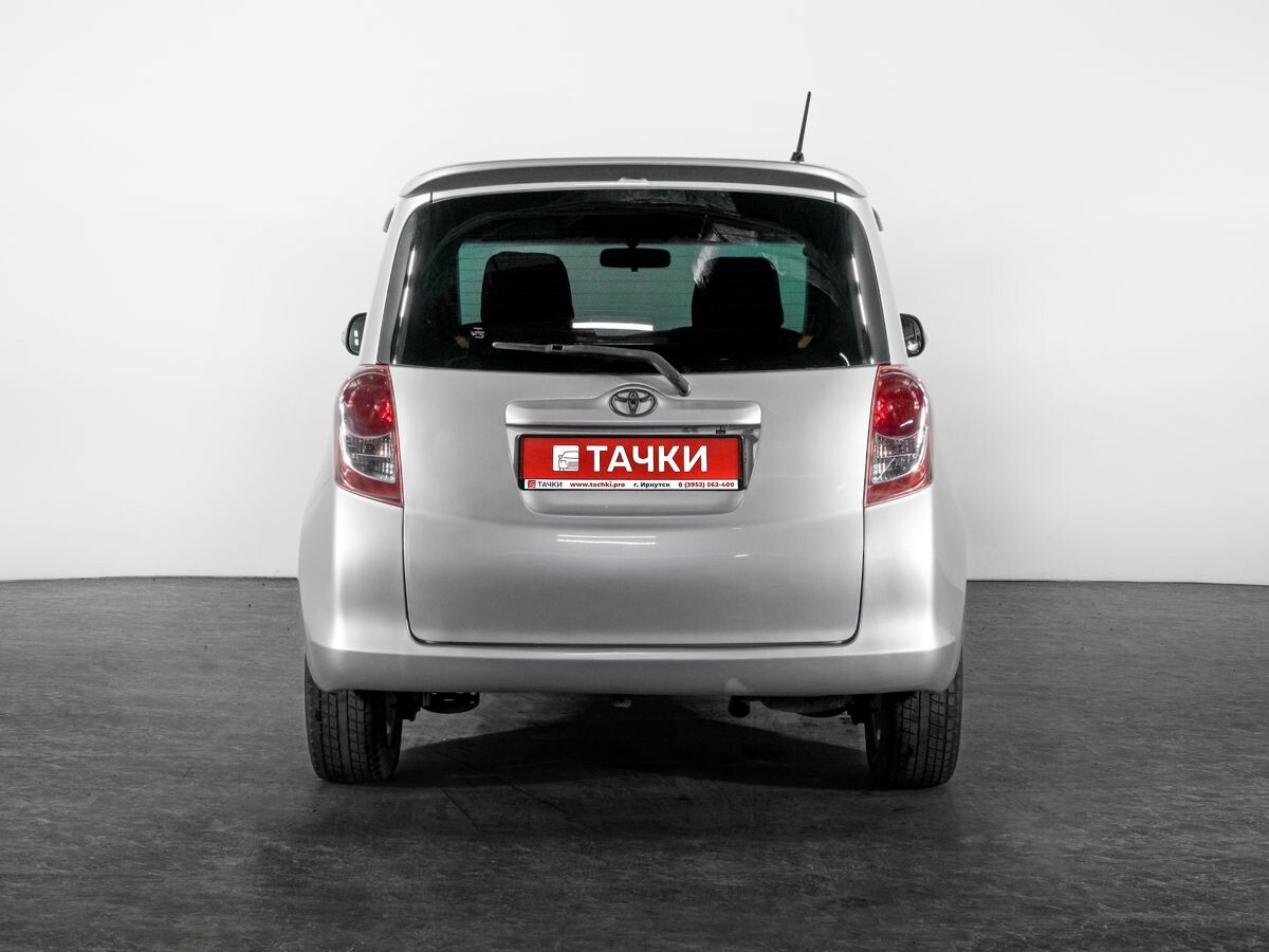 Toyota Ractis 2009 - фото автомобиля