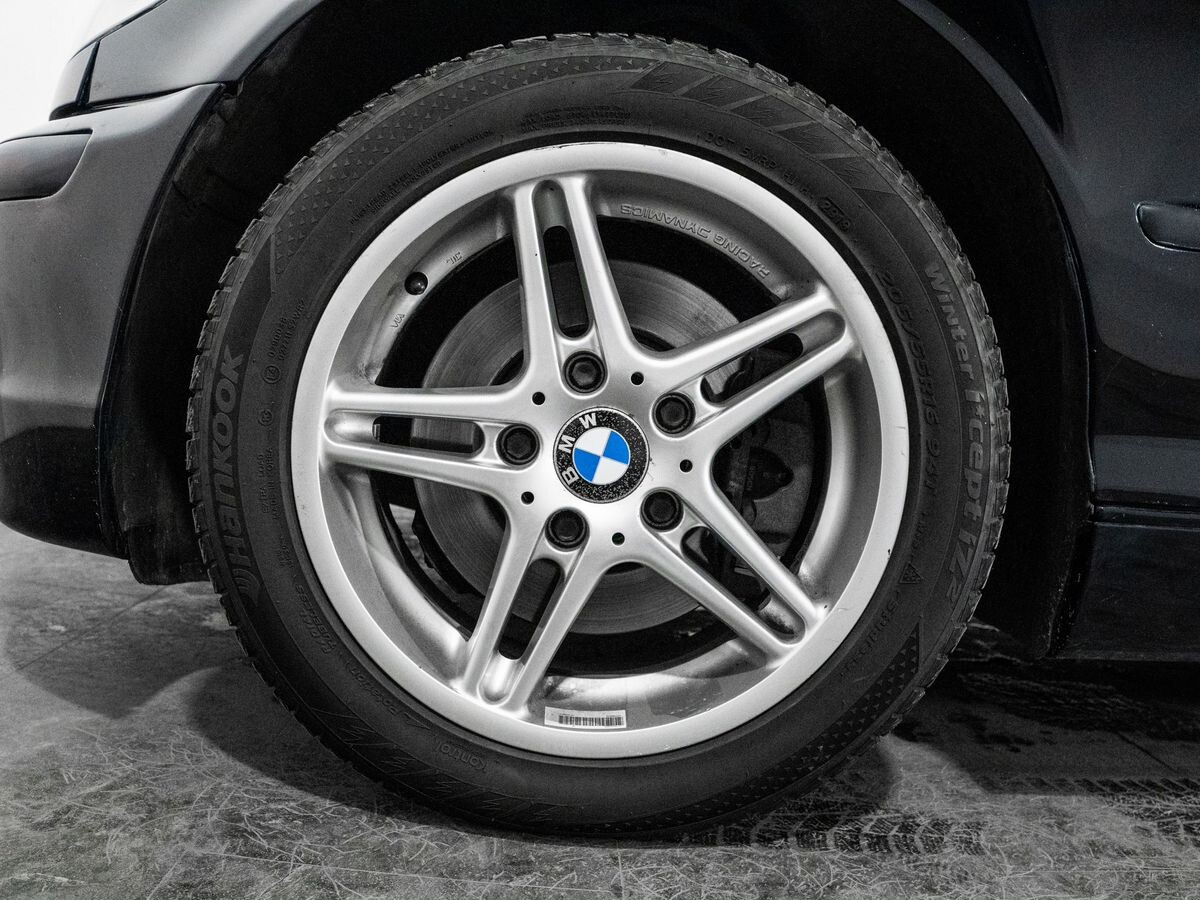 BMW 3-Series 2005 - фото автомобиля