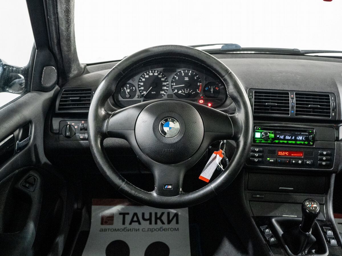BMW 3-Series 2005 - фото автомобиля