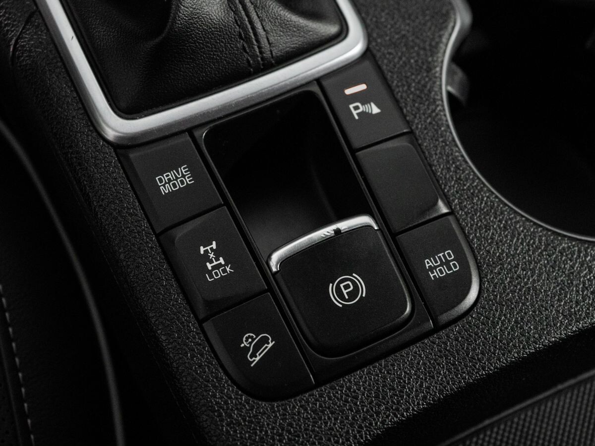 Kia Sportage 2021 - фото автомобиля