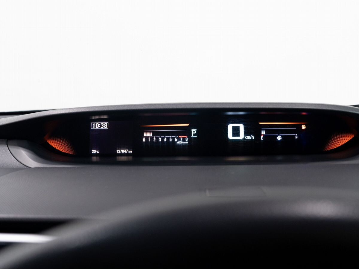 Honda Stepwgn 2015 - фото автомобиля