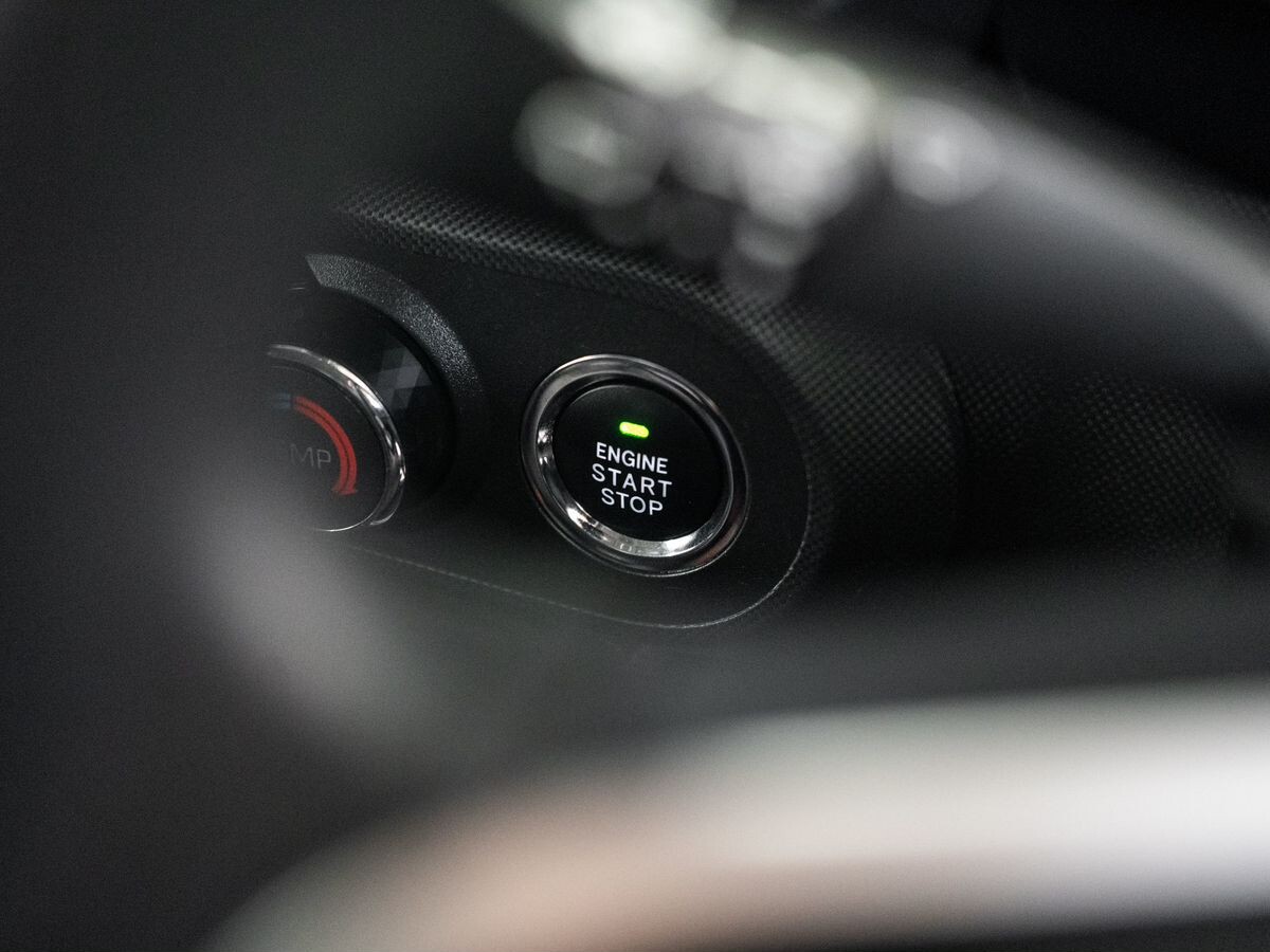 Toyota Raize 2019 - фото автомобиля