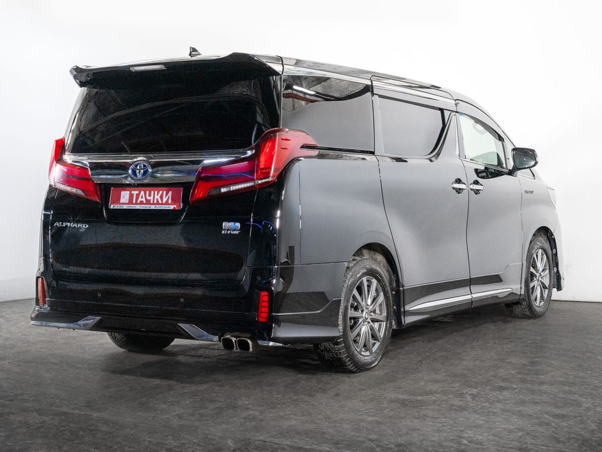 Toyota Alphard 2018 - фото автомобиля