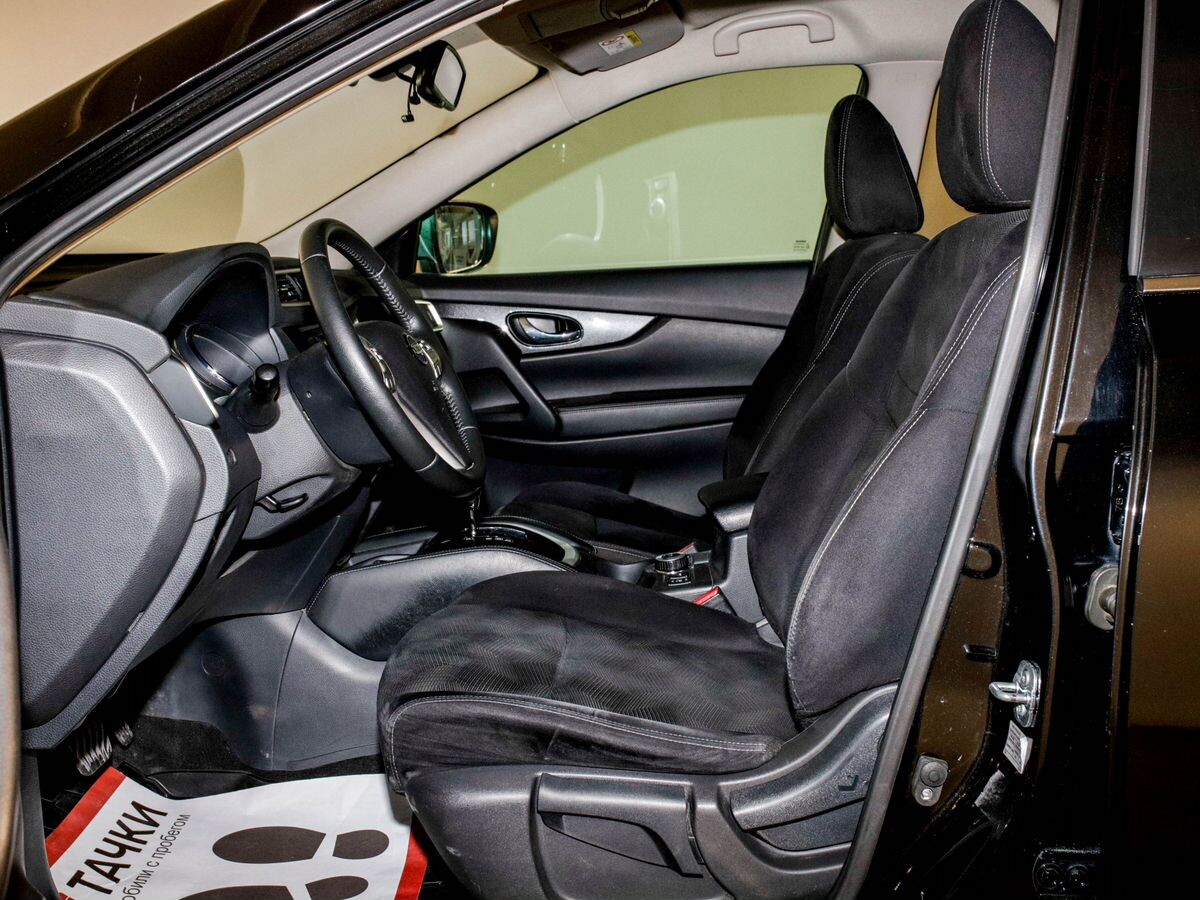Nissan X-Trail 2017 - фото автомобиля