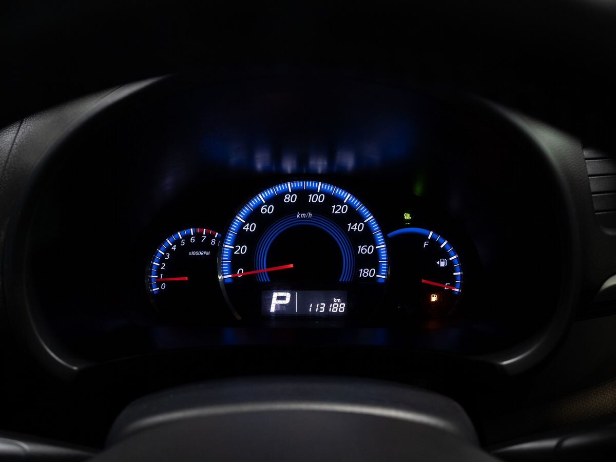 Suzuki Solio 2011 - фото автомобиля