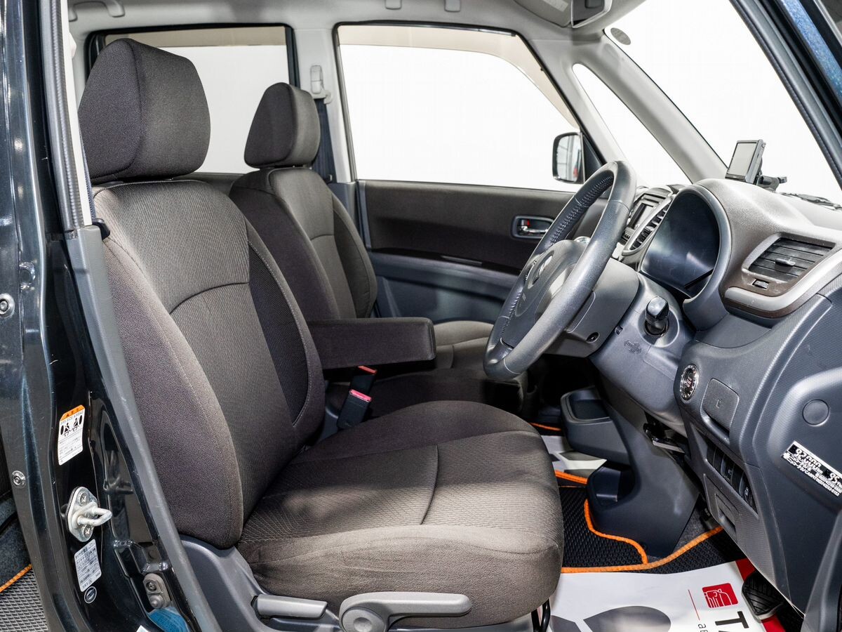 Suzuki Solio 2011 - фото автомобиля