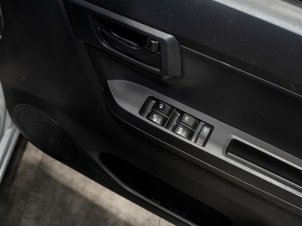 Daihatsu Mira e:S 2021 - фото автомобиля