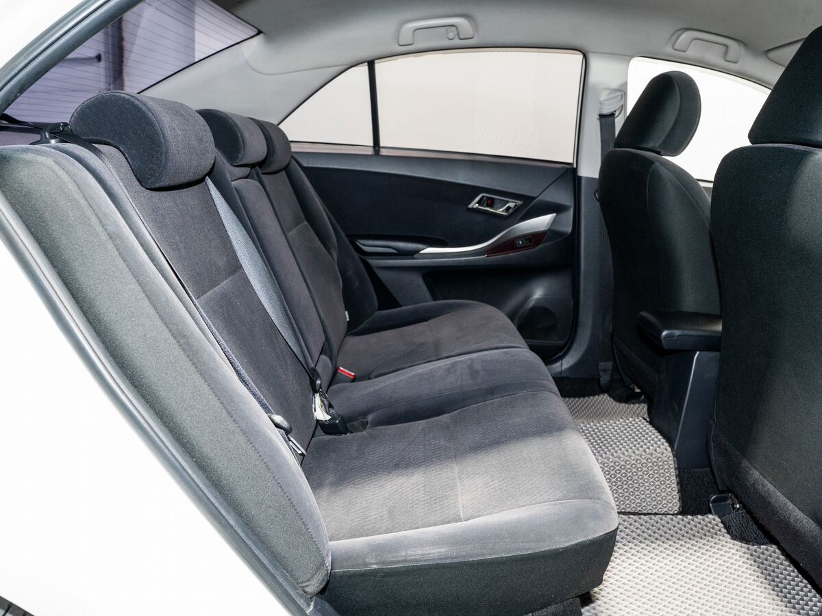 Toyota Allion 2016 - фото автомобиля