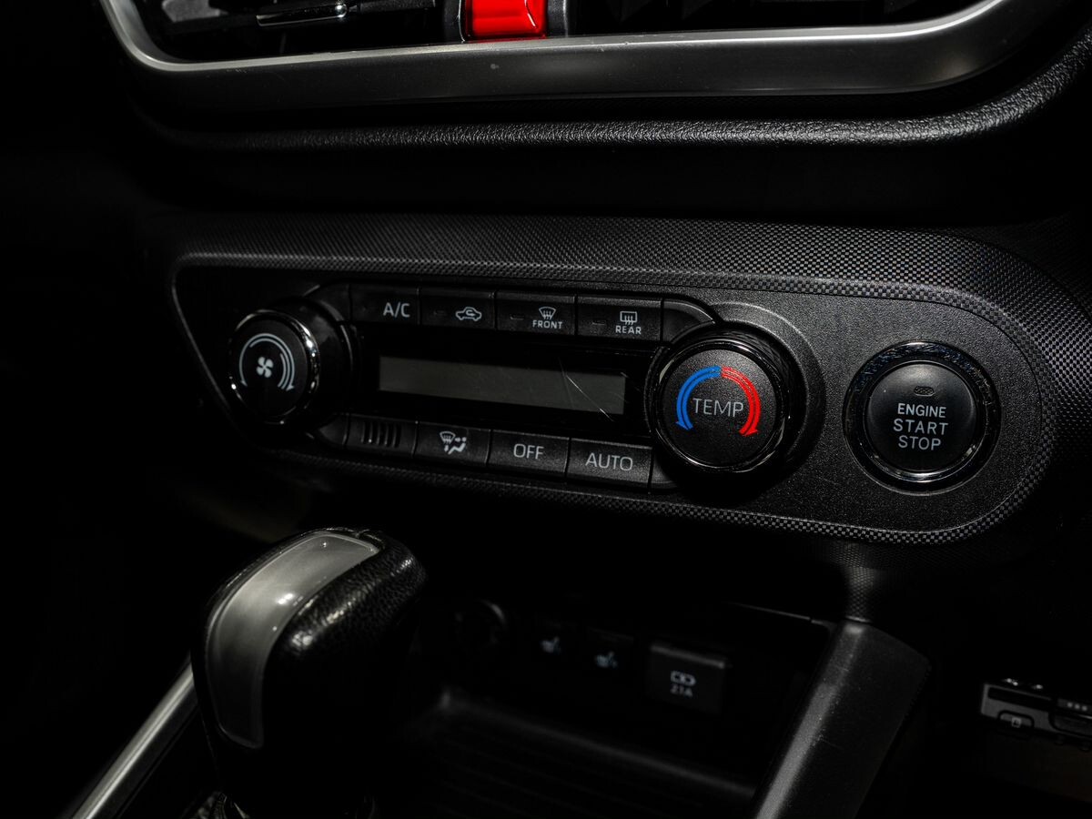 Toyota Raize 2020 - фото автомобиля