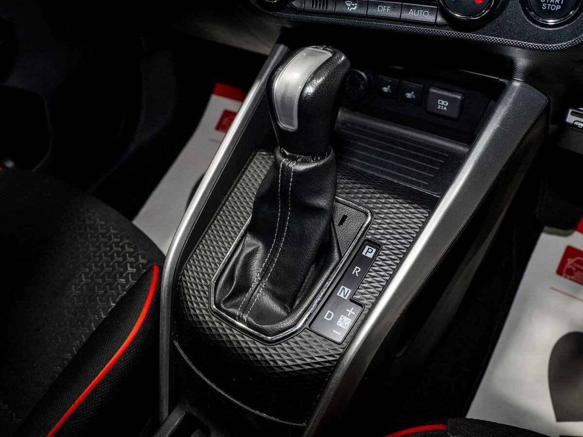 Toyota Raize 2020 - фото автомобиля