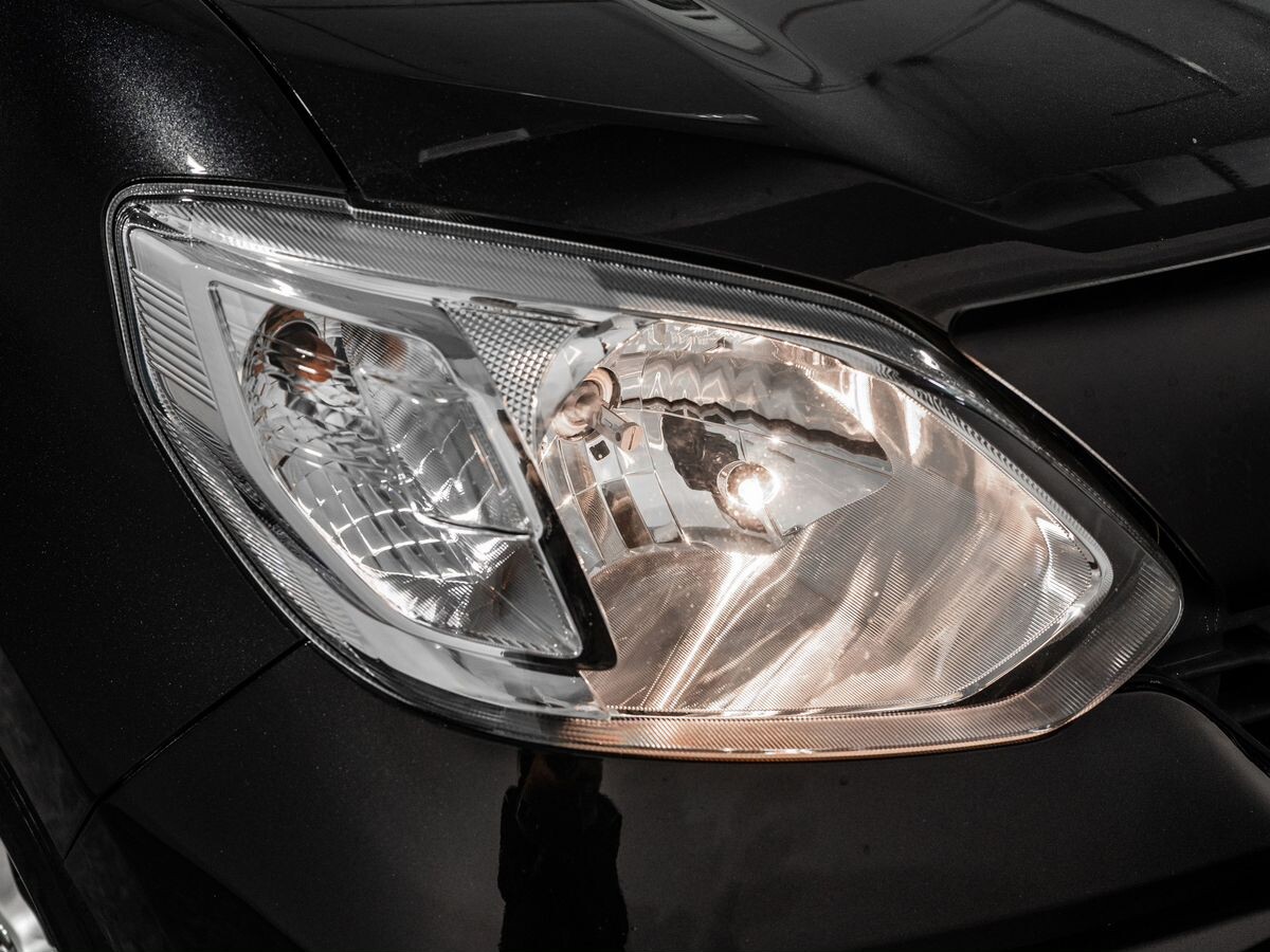Toyota Passo 2017 - фото автомобиля