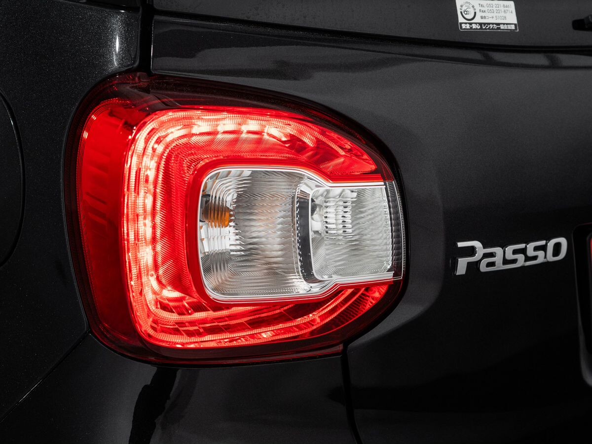 Toyota Passo 2017 - фото автомобиля
