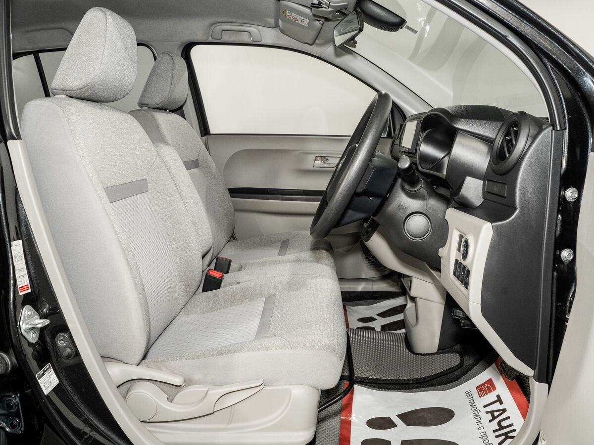 Toyota Passo 2017 - фото автомобиля
