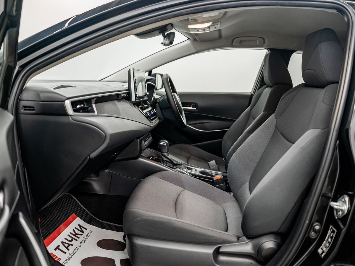 Toyota Corolla 2020 - фото автомобиля