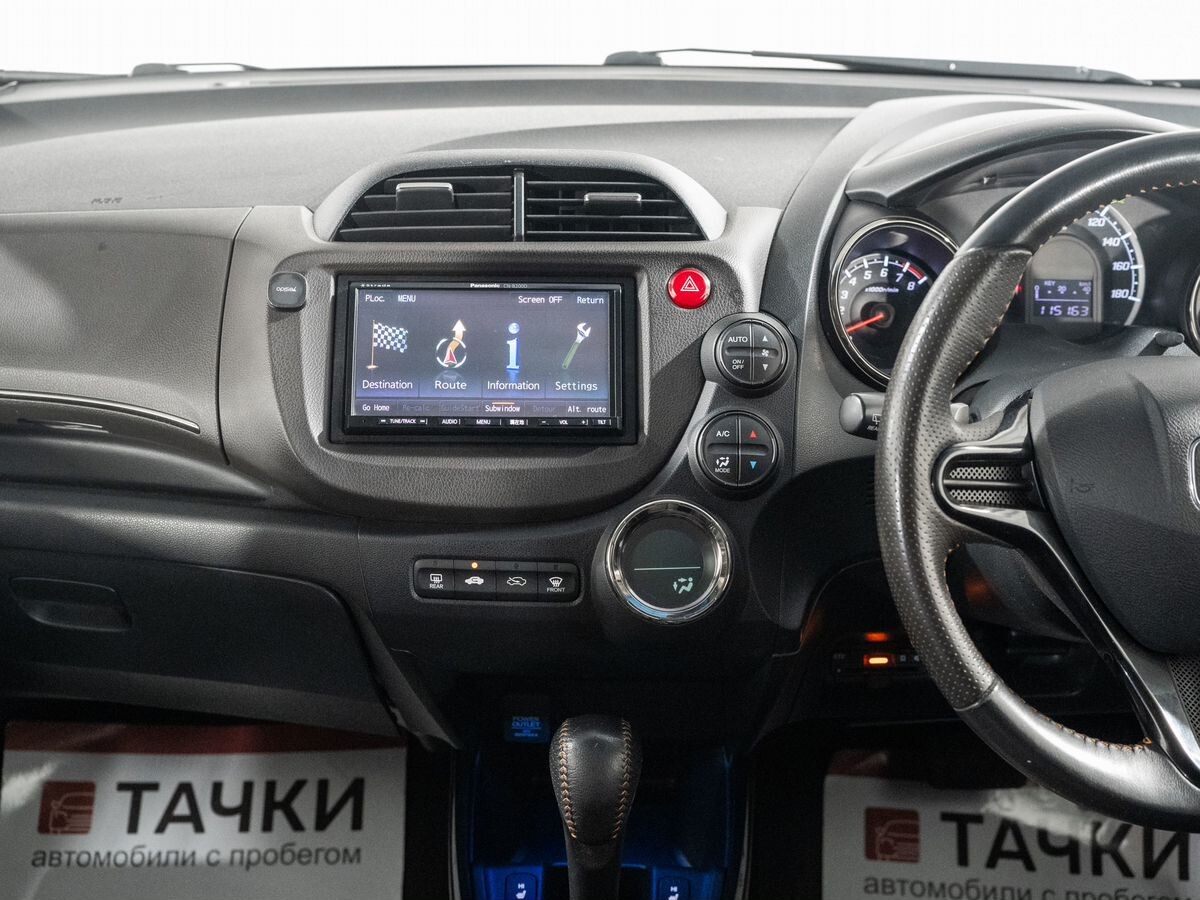 Honda Fit Shuttle 2014 - фото автомобиля