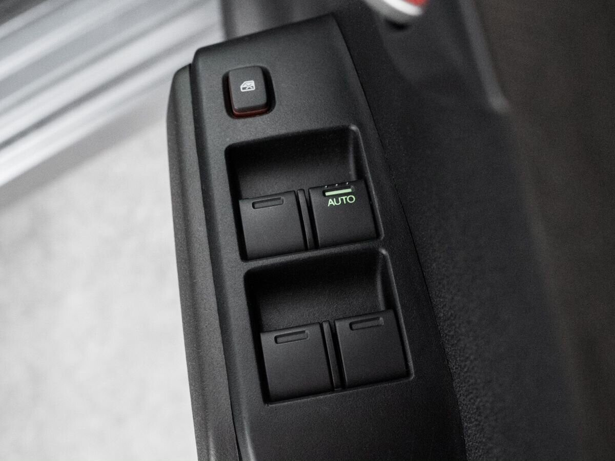 Honda Fit Shuttle 2014 - фото автомобиля