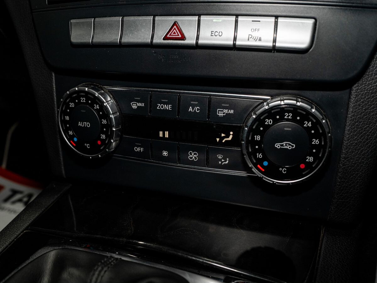 Mercedes-Benz C-Class 2013 - фото автомобиля