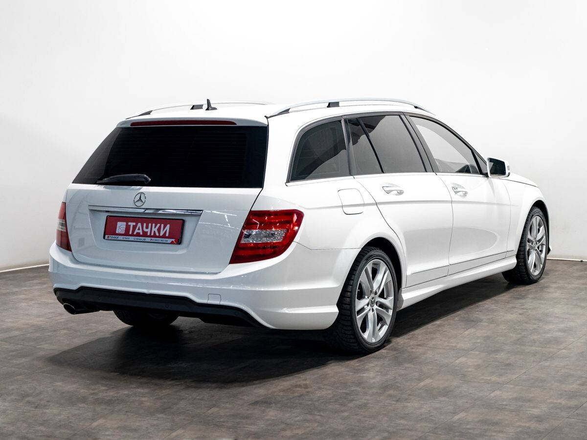 Mercedes-Benz C-Class 2013 - фото автомобиля