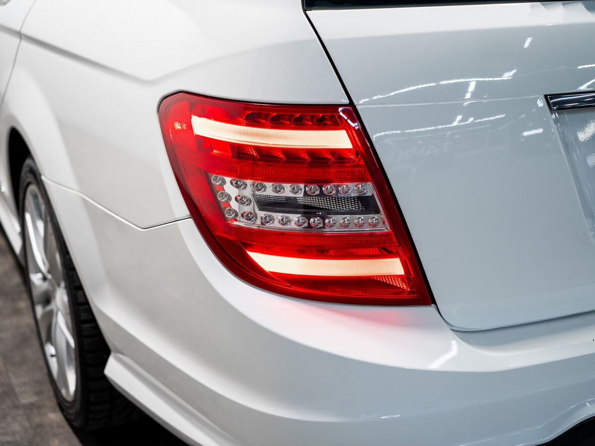 Mercedes-Benz C-Class 2013 - фото автомобиля