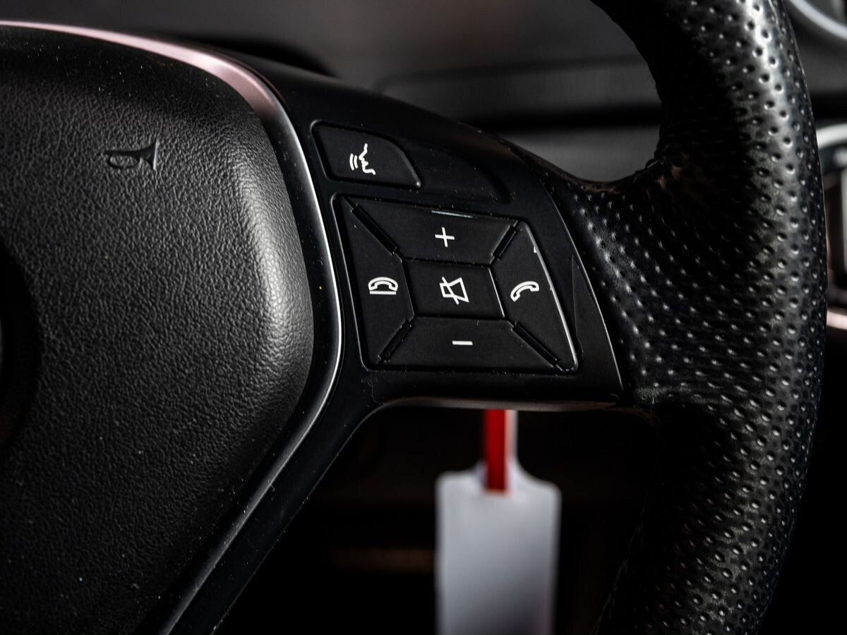 Mercedes-Benz C-Class 2013 - фото автомобиля