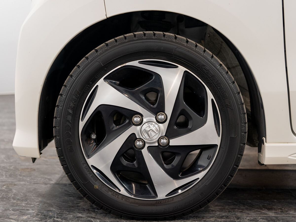 Honda N-WGN 2015 - фото автомобиля