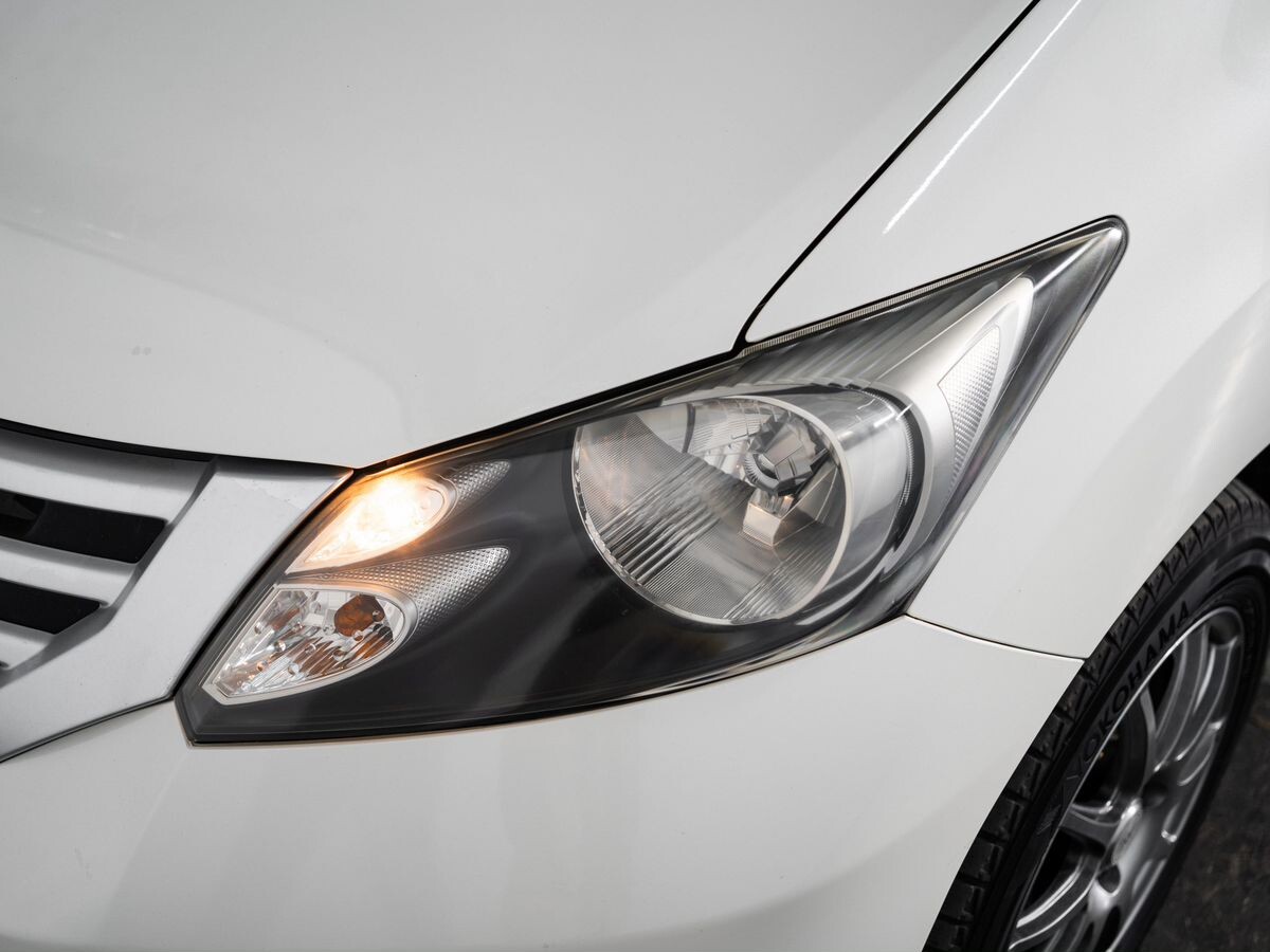 Honda Freed 2009 - фото автомобиля
