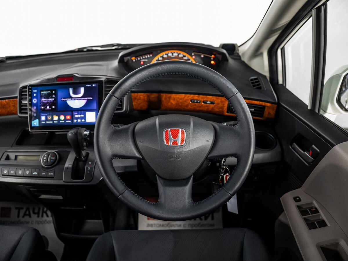 Honda Freed 2009 - фото автомобиля