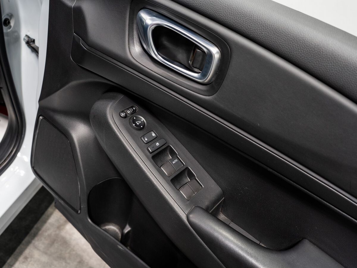 Honda Vezel 2021 - фото автомобиля