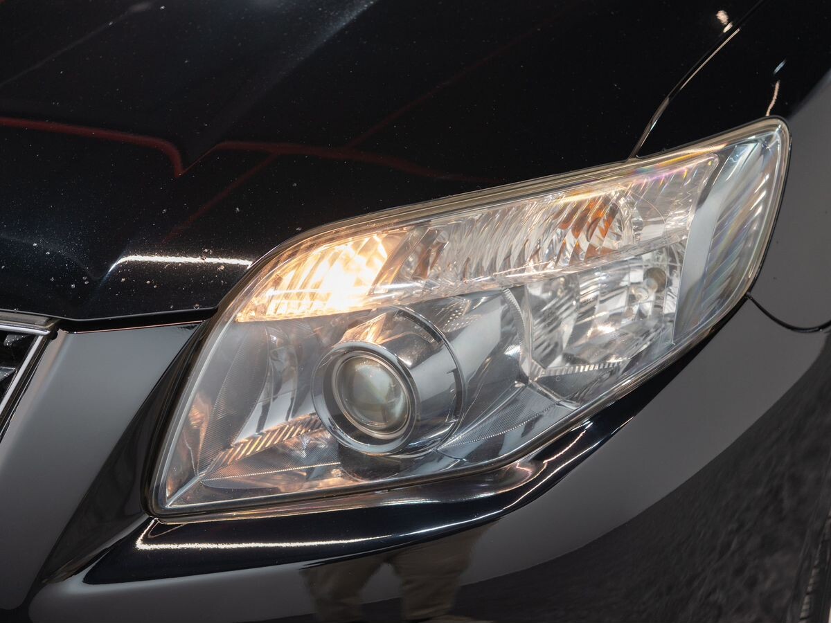 Toyota Corolla Fielder 2009 - фото автомобиля